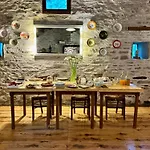 Ristorante Ca Di Veroli מלון בניו די רומניה